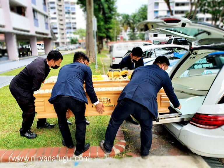 Funeral assistants transport the coffin safely from the funeral address to the crematorium