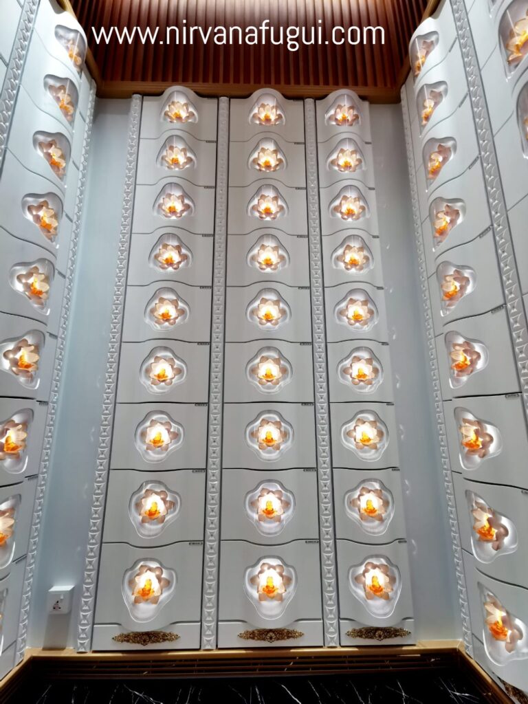 The columbarium in Lin San Temple