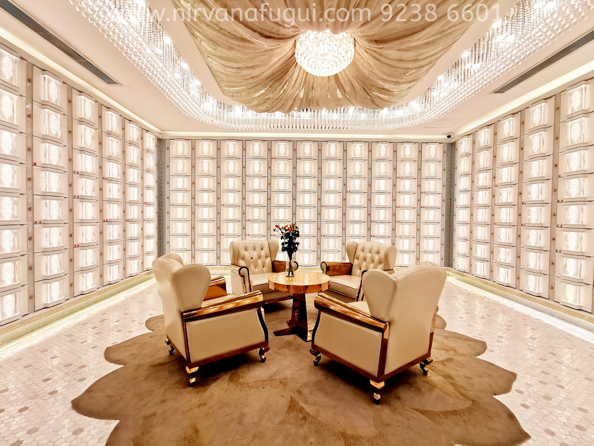 This is the premium columbarium, built with shiny white environment. Many wealthy people who like brightness will prefer this columbarium.