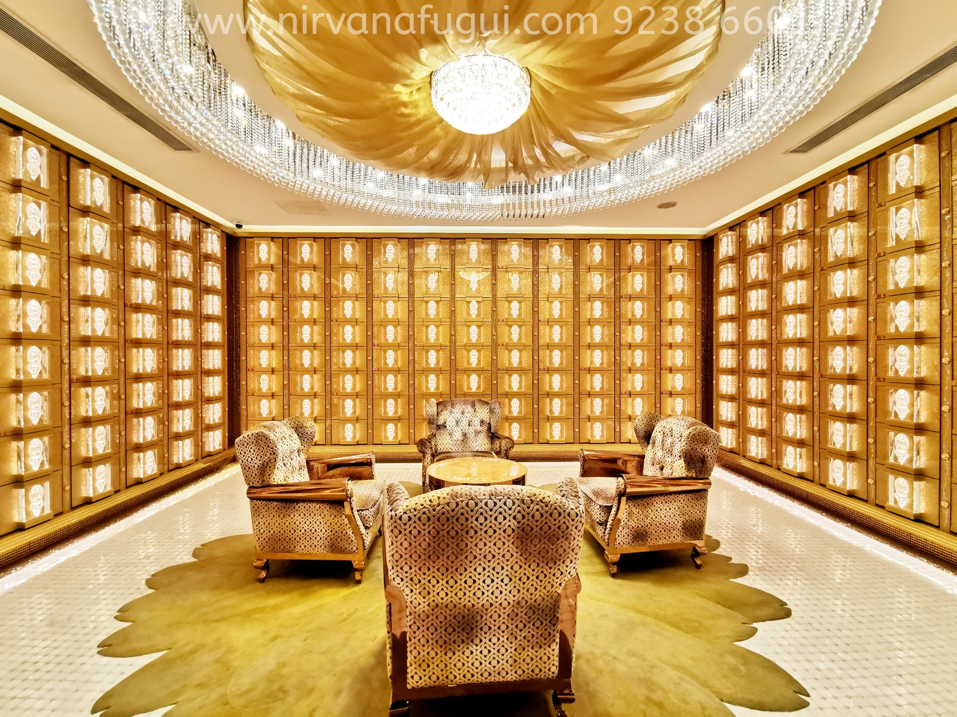 This columbarium is full of shiny gold niches. Many wealthy Singaporean will prefer this columbarium.