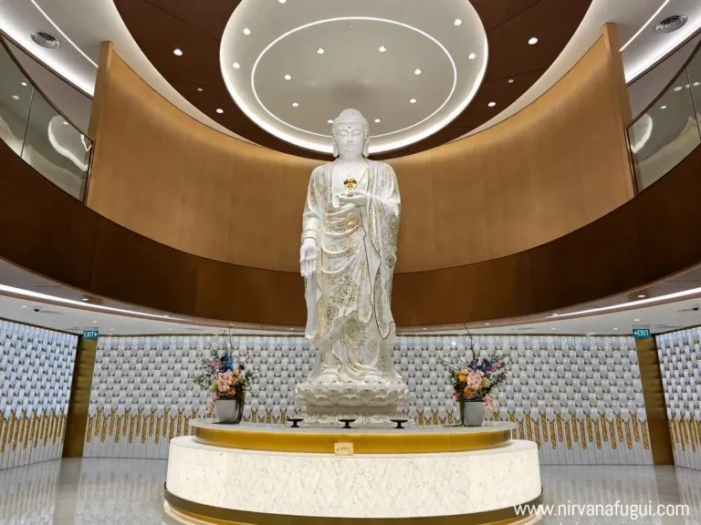 天灵寺新加坡永久地契骨灰塔佛像