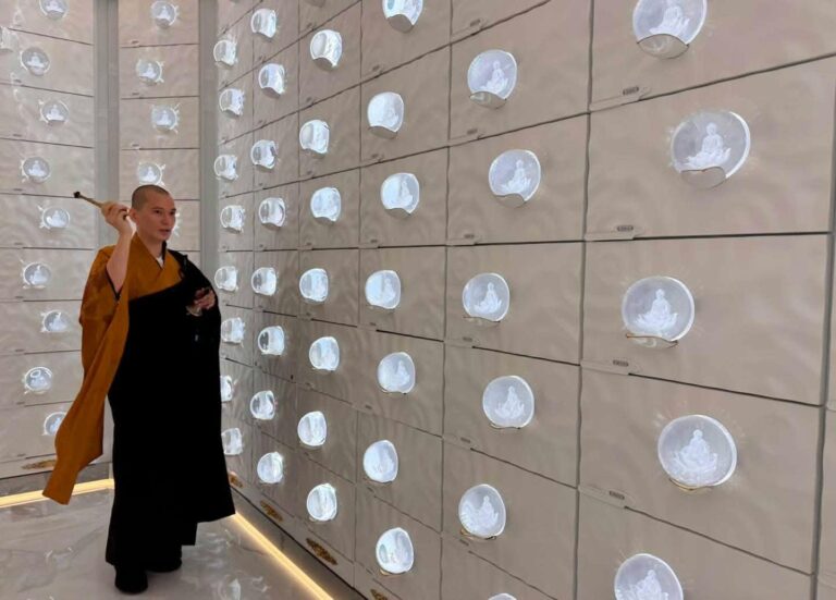 Freehold columbarium niches at Thian Leng Temple (Tian Ling)