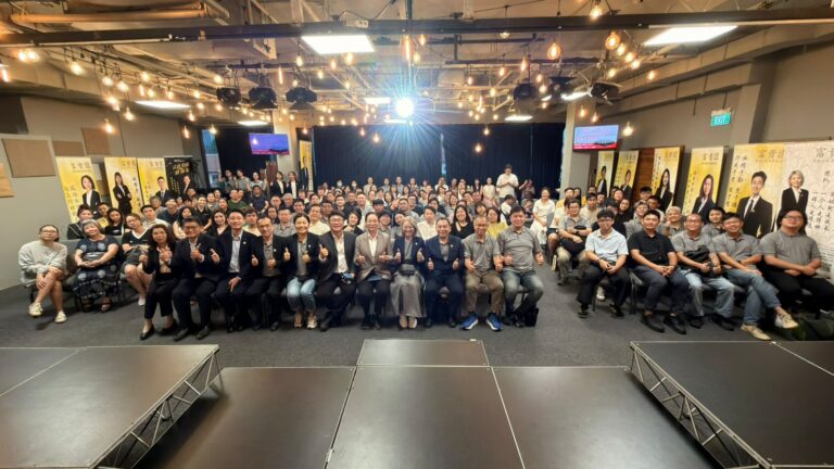 Nirvana Singapore agents attending a large business training and team development event