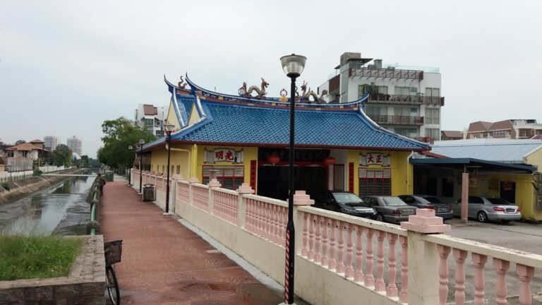 Original Thian Leng Building before redevelopment